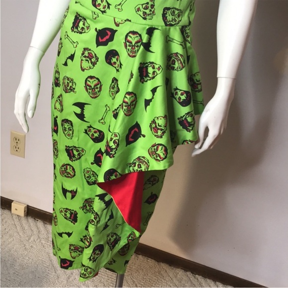 Deadly Dames VOODOO Vixen in Monster print - Picture 5 of 8